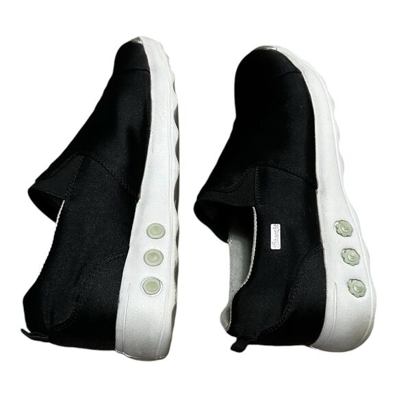 Therafit black Selena Lite Women's Shoe
Size 8.5-9 slip on - Picture 7 of 13